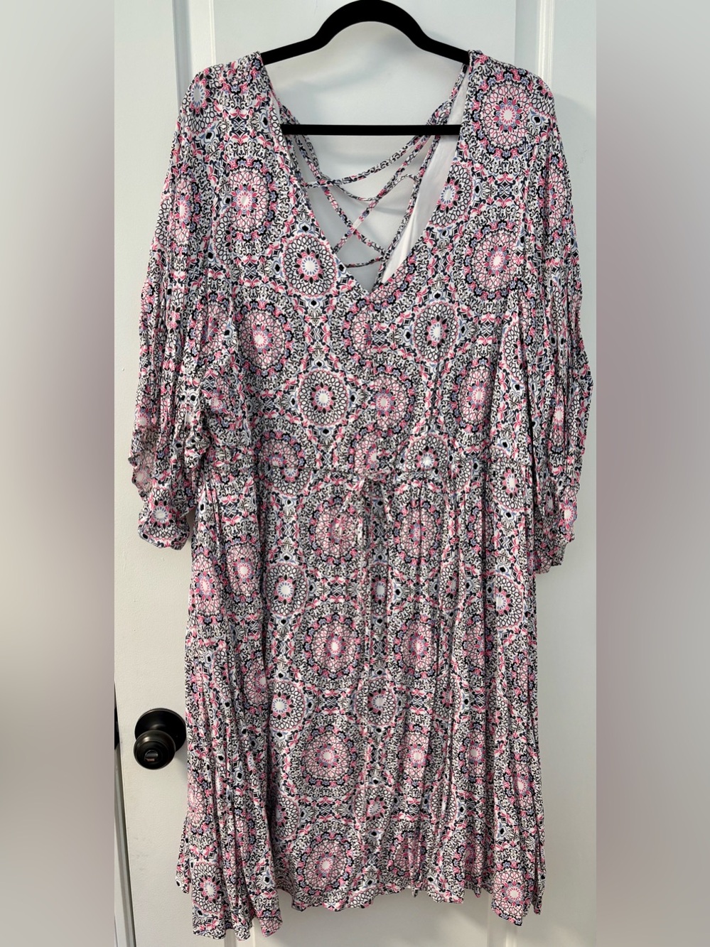 torrid Medallion print V-Neck Tunic Dress with Crisscross Back - Size 4